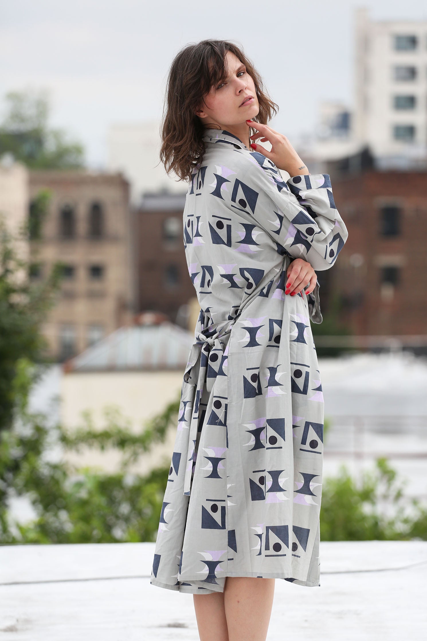 grey kimono dress Robe color_family:Pink