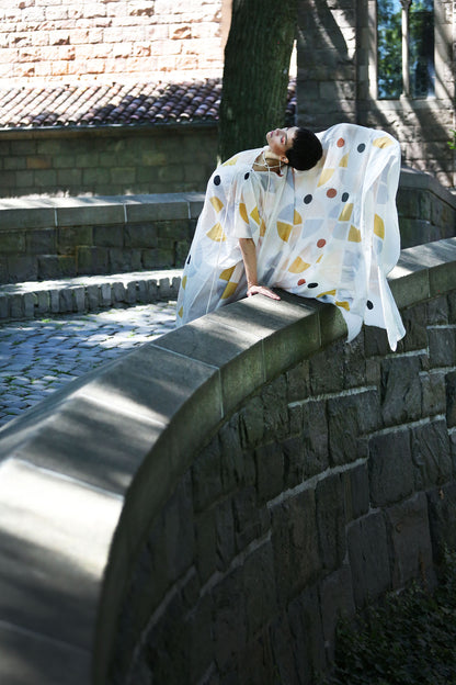 Synaethesia Sarong White